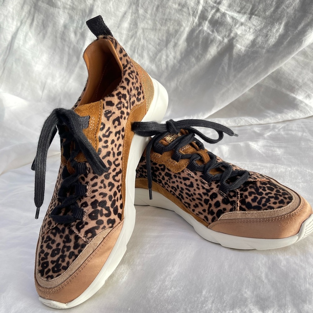 Sézane leopard print pony-effect sneakers. Size 39/8